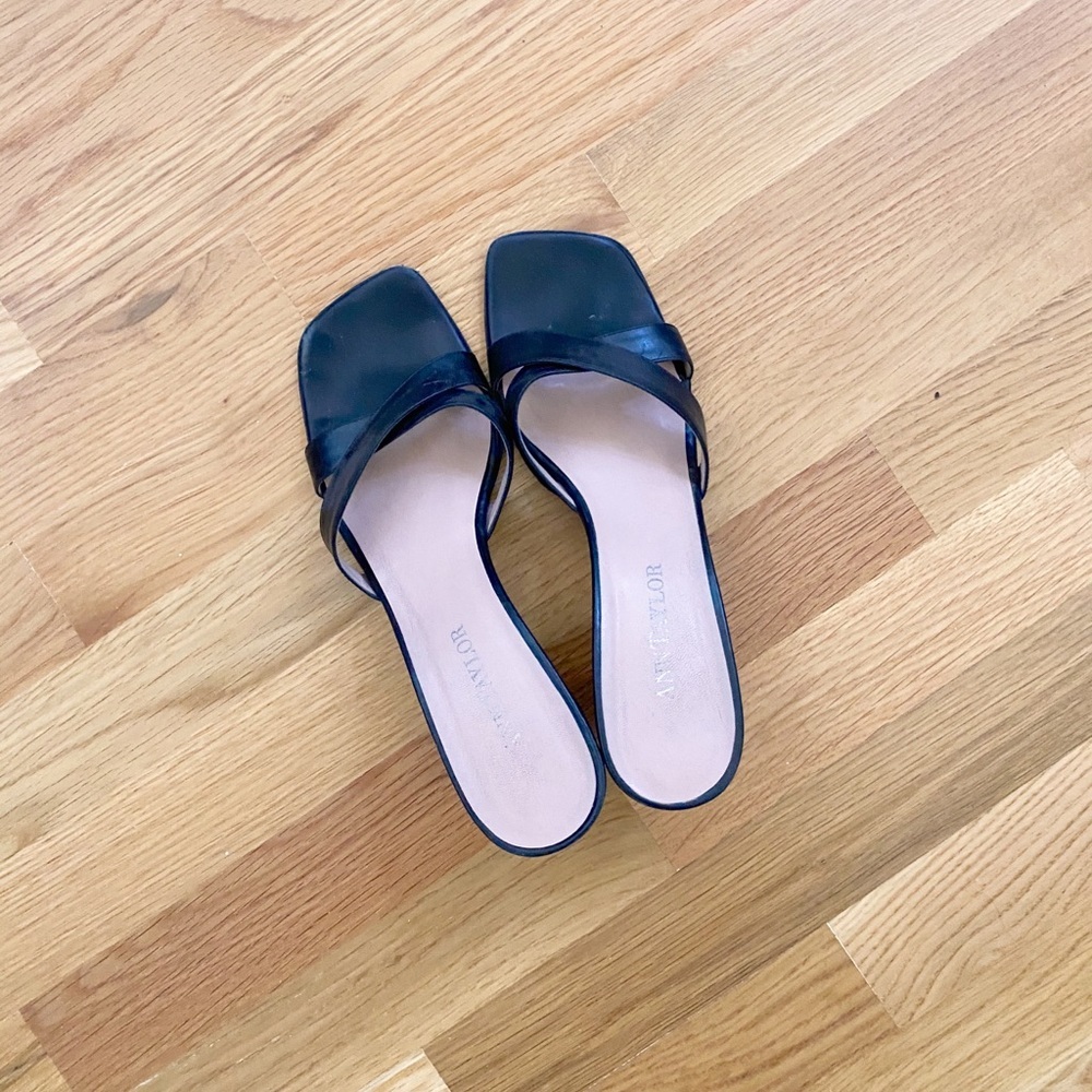 Ann Taylor Black Leather Heeled Sandals - Picture 1 of 5